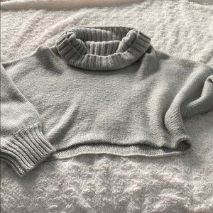 Long necked gray knitted crop sweater